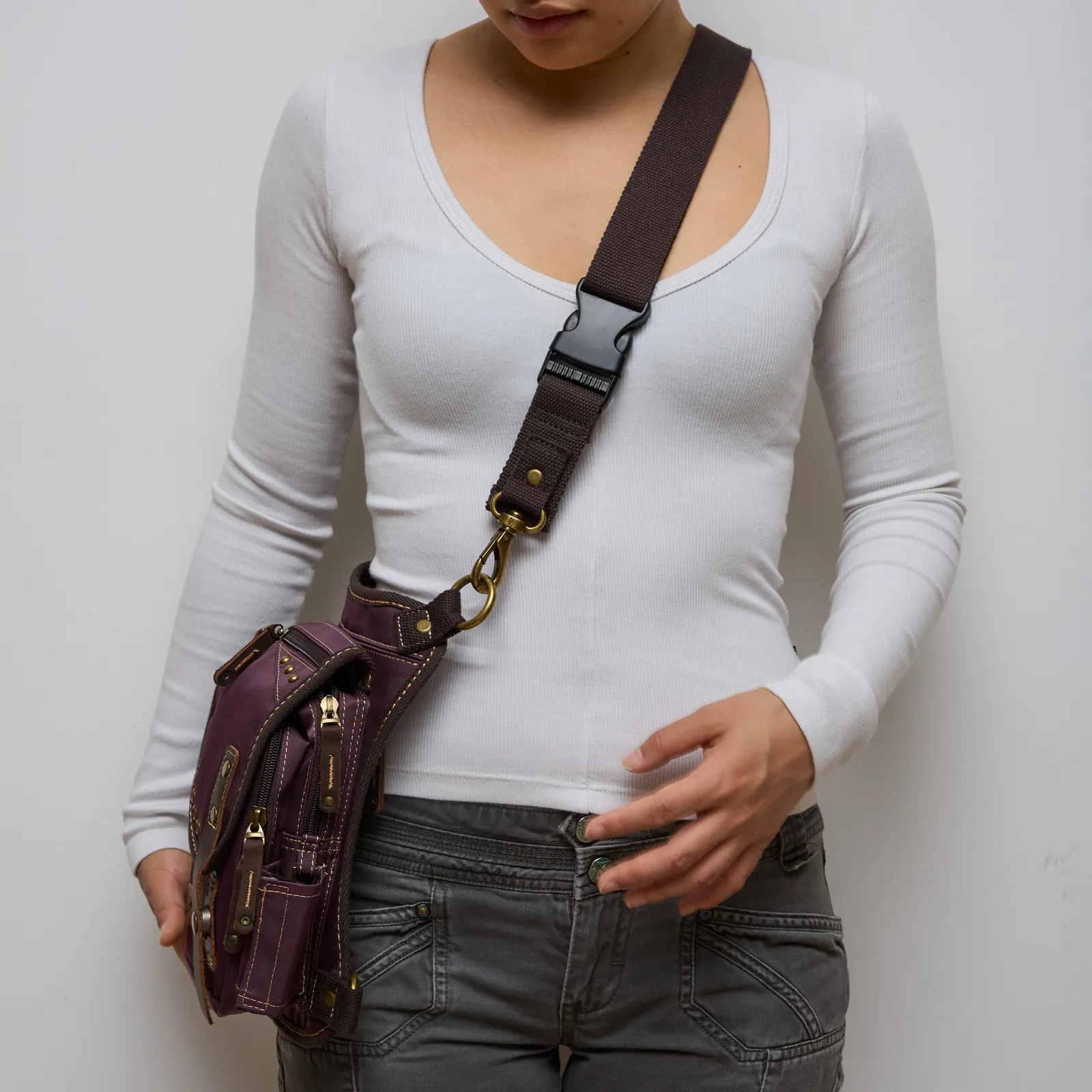Cross Body wear configuration