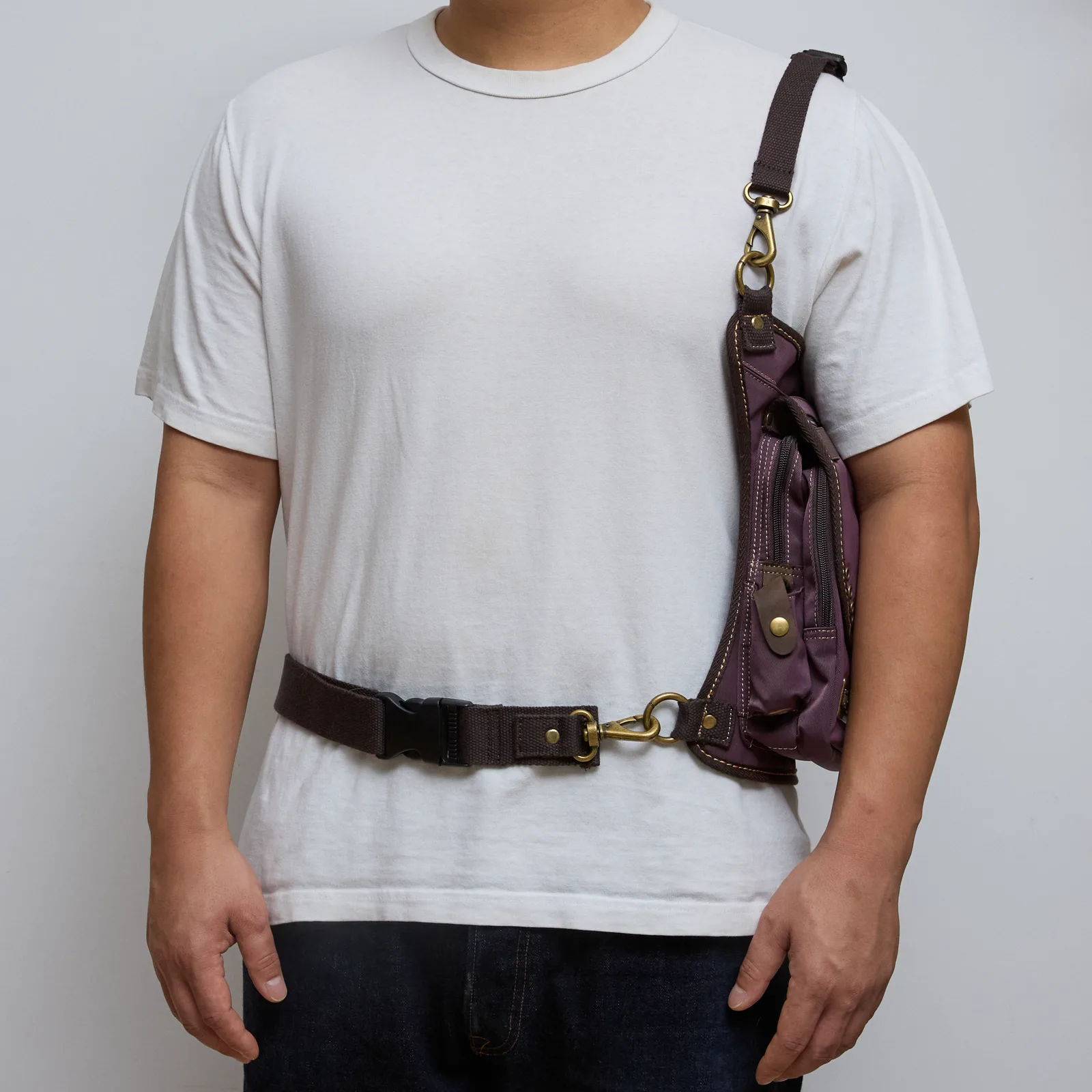 Under Arm Harness wear configuration
